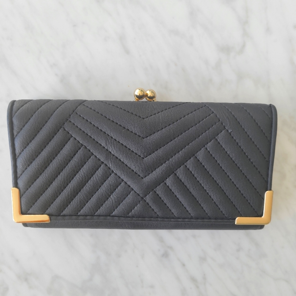Black Wallet